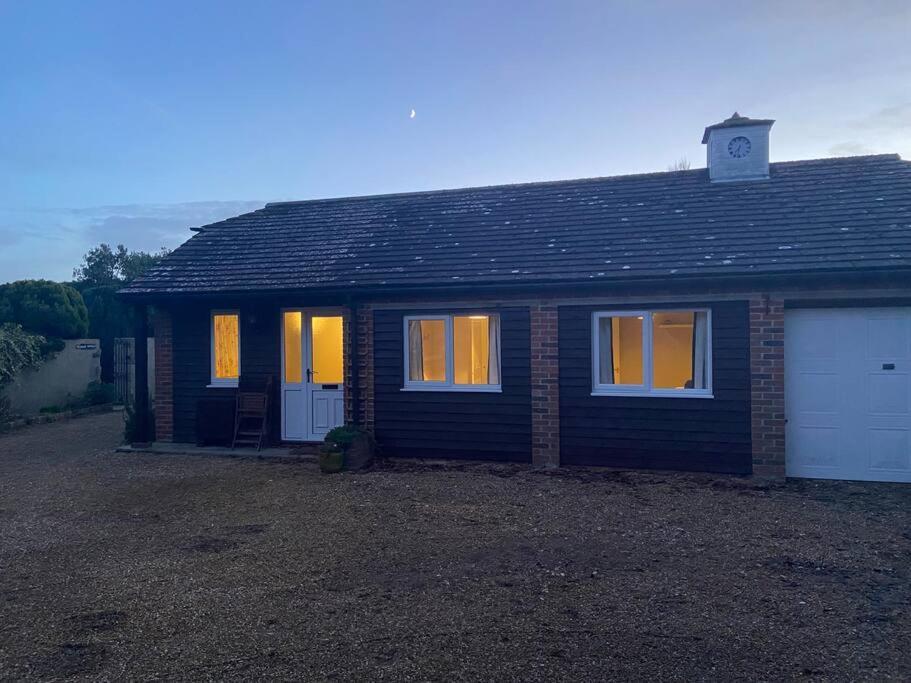 The Annex, Truffles, West Wittering Apartment ภายนอก รูปภาพ